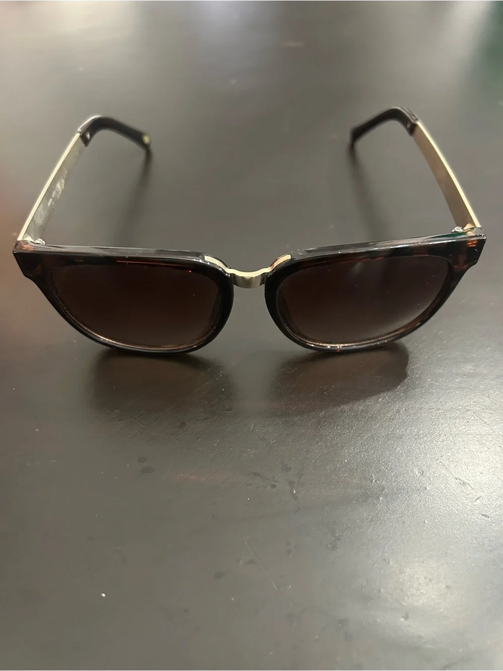 Fossil Black Sunglasses with Dark Lenses